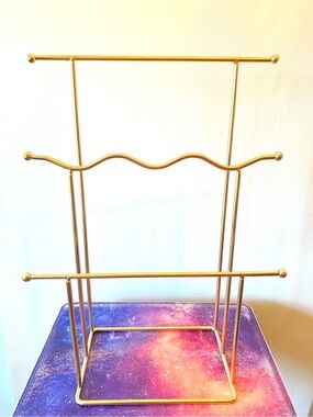 Gold Jewellery Stand